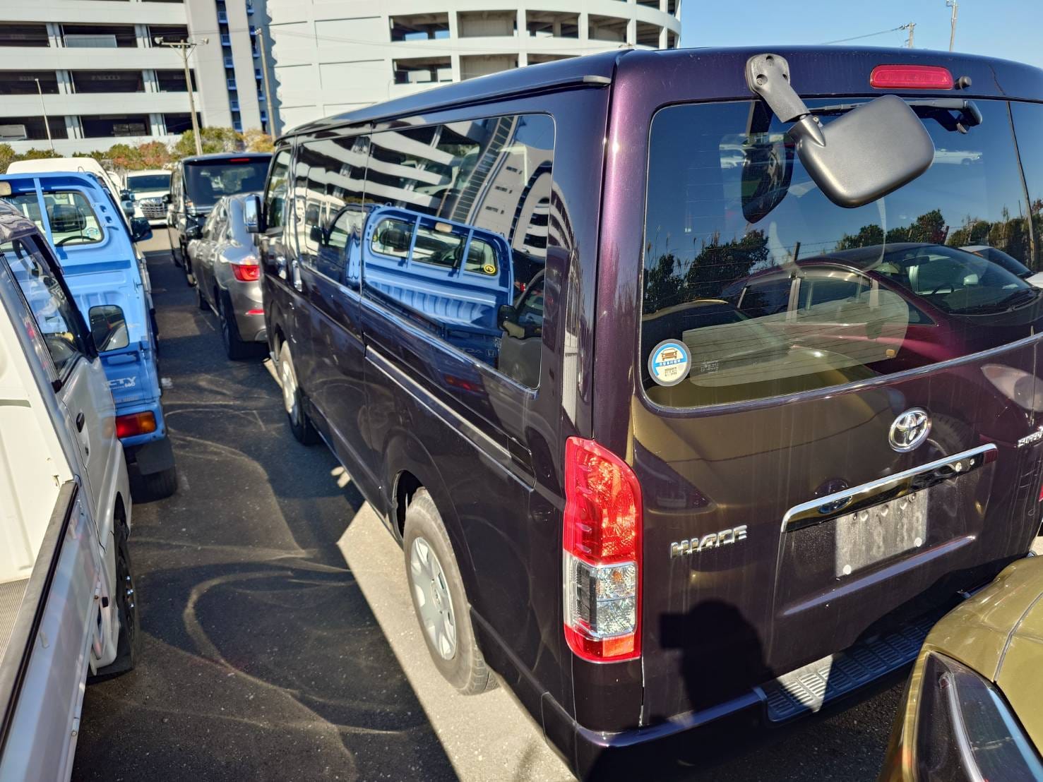 
								Reconditioned TOYOTA Hiace Super GL – 2020 full									